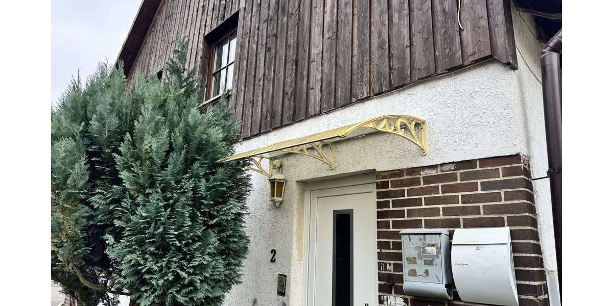 Einfamilienhaus Borken (Hessen) - 6 Zimmer, 155 m&sup2;, 169.000&euro; | Angebot:26173254