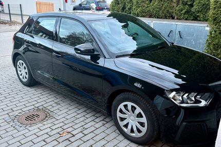 Audi A1 3.050 km 29.450 &euro; Gauting 82131