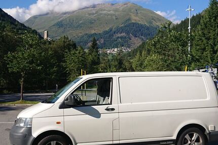 VW T5 Transporter 217.000 km 9.990 &euro; Weste 29599