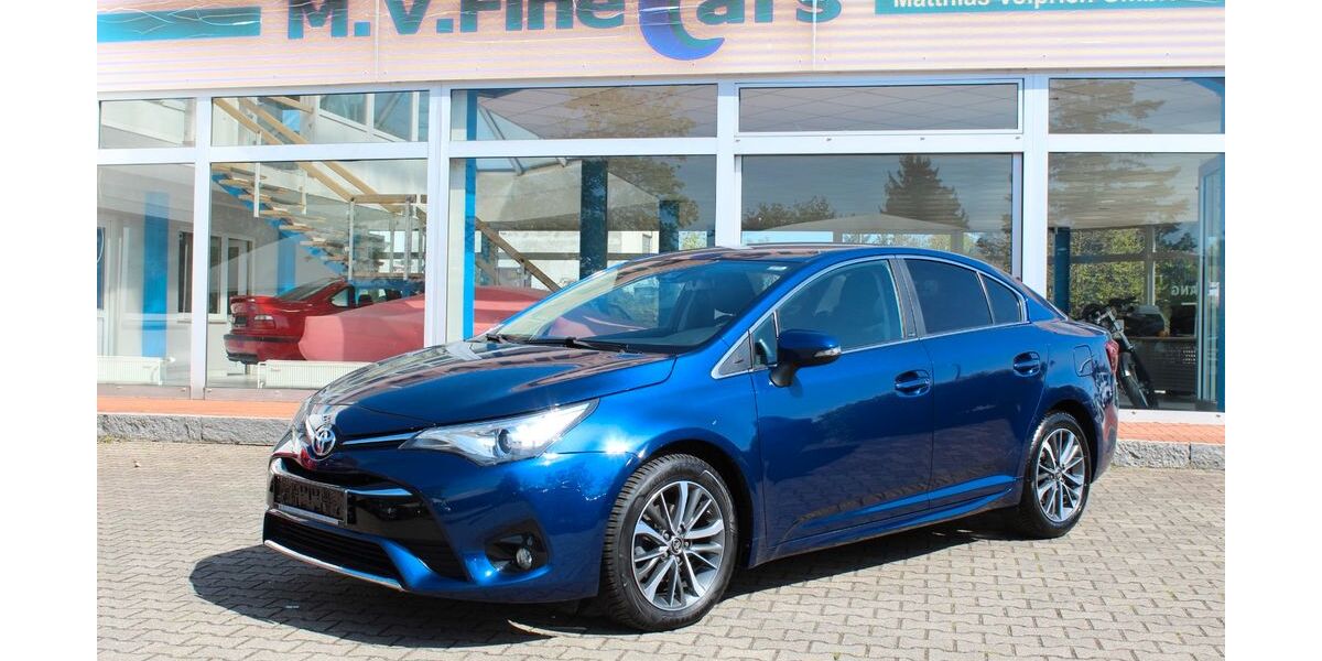 Toyota Avensis 77.203 km 16.600 &euro; Görlitz 02828