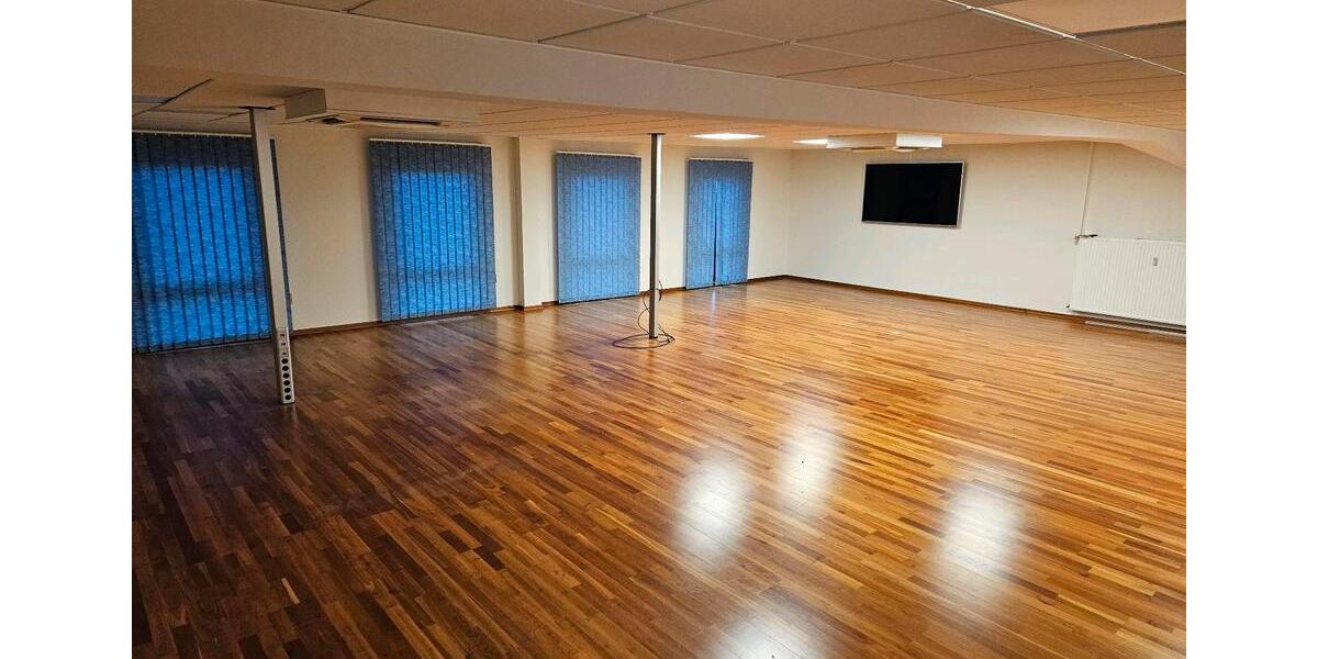 Bürofläche in Salzkotten zu vermieten zimmer
