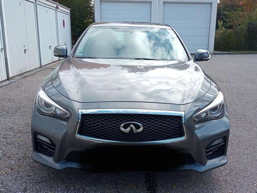 INFINITI Q50 165.205 km 15.000 € Taufkirchen Kr München 82024