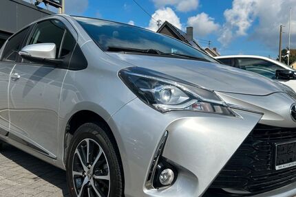 Toyota Yaris 14.000 km 13.300 € Riegelsberg 66292