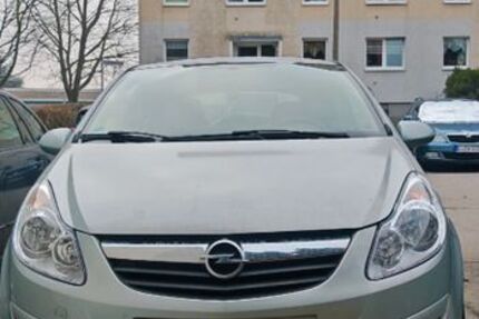 Opel Corsa 105.100 km 3.800 &euro; Schkeuditz 04435