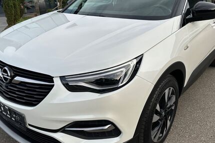 Opel Grandland (X) 60.500 km 18.800 &euro; Riedlingen 88499