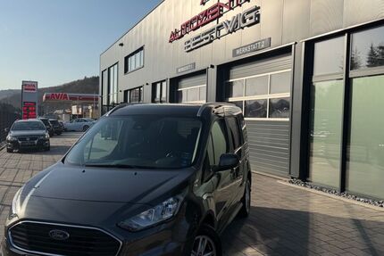 Ford Tourneo Connect 73.000 km 17.495 &euro; Bestwig-Nuttlar 59909