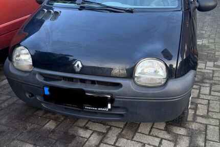 Renault Twingo 121.000 km 950 &euro; Berne 27804