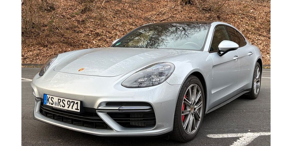 Porsche Panamera 50.100 km 70.900 &euro; Kassel 34130
