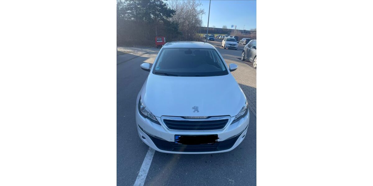 Peugeot 308 145.800 km 7.300 &euro; Stulln 92551