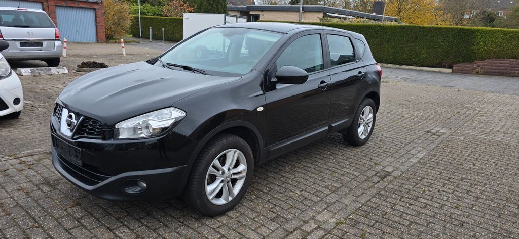 Nissan Qashqai 162.000 km 4.250 € Wilhelmshaven 26382