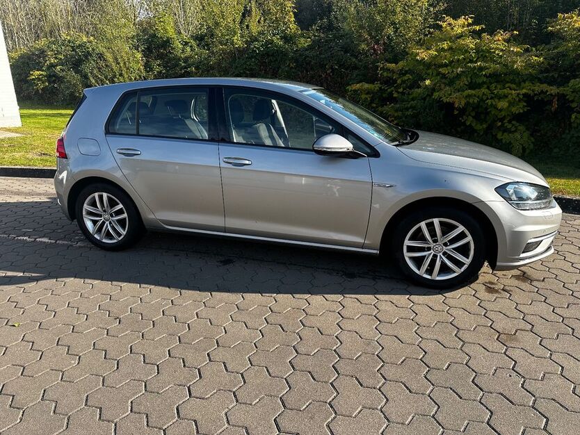 VW Golf 90.340 km 14.600 € Preetz 24211