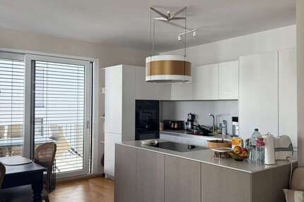 Wohnung zum Mieten in Wiesbaden, 3.790 € 150 m² 5 zimmer