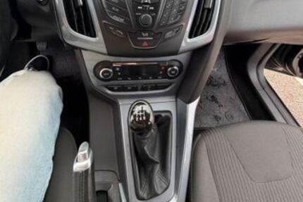 Ford Focus 113.000 km 6.000 &euro; Remscheid 42853