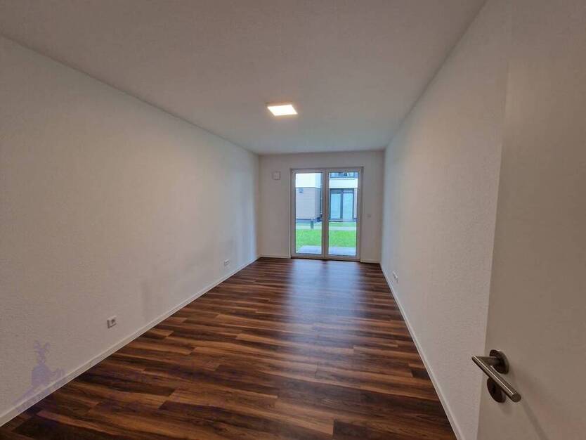 Schöne 2ZKB mit Balkon - Neubau