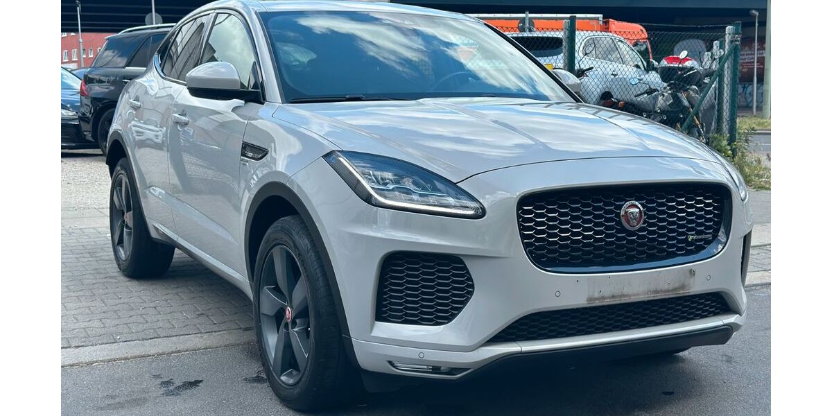 Jaguar E-Pace 121.720 km 15.900 &euro; Berlin 12359
