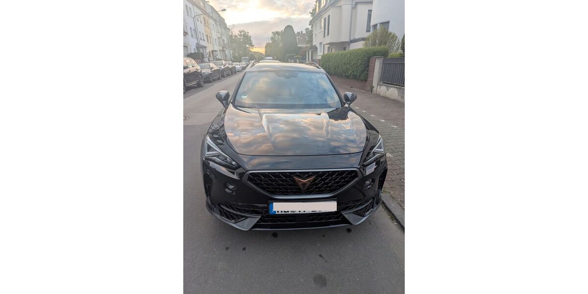 Cupra Formentor 40.000 km 29.100 &euro; Frankfurt 60322