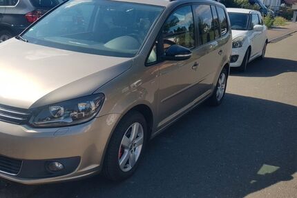 VW Touran 150.000 km 9.450 € Rabenau 35466