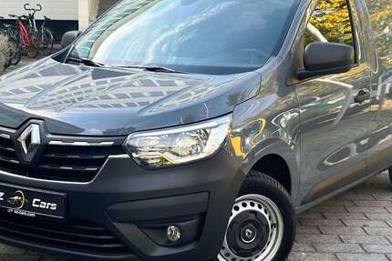 Renault Express 7.800 km 14.800 &euro; München 81677