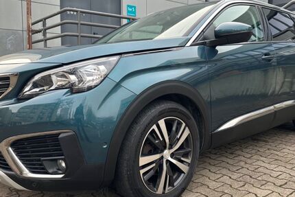 Peugeot 5008 141.622 km 13.480 &euro; Berlin 13353
