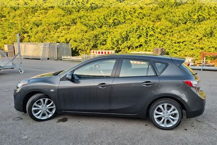 Mazda 3 29.522 km 7.800 &euro; Stuttgart 70439