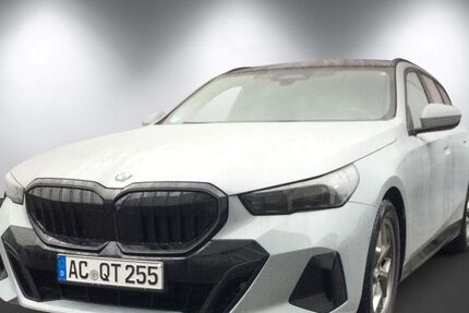 BMW 520 2.365 km 69.900 &euro; Aachen 52078