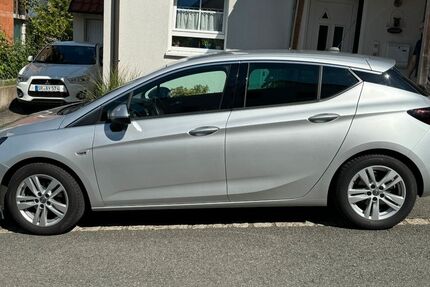 Opel Astra 79.600 km 11.400 &euro; Würzburg 97084