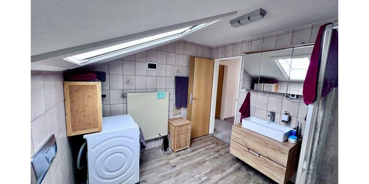 Etagenwohnung Sulzberg - 5 Zimmer, 123 m&sup2;, 385.000&euro; | Angebot:25821591