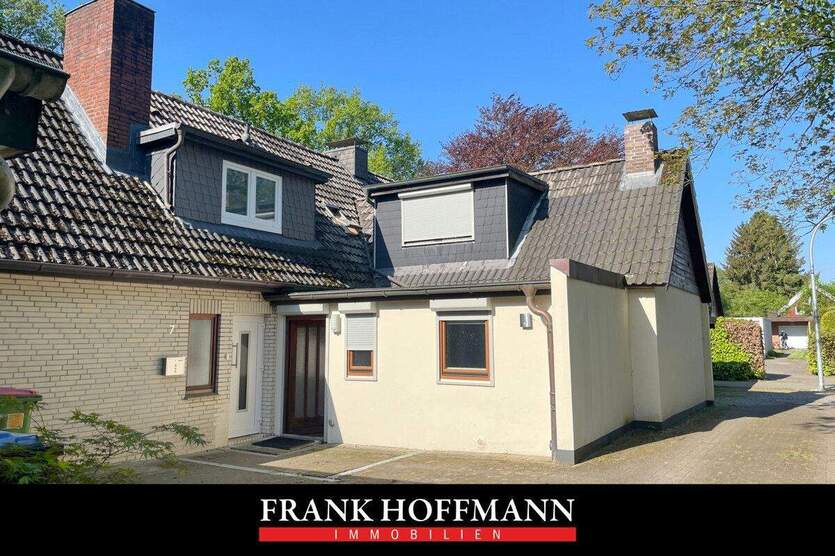 Mehrgenerationshaus - Charmantes Zweifamilienhaus in Hamburg-Poppenbüttel 7 zimmer