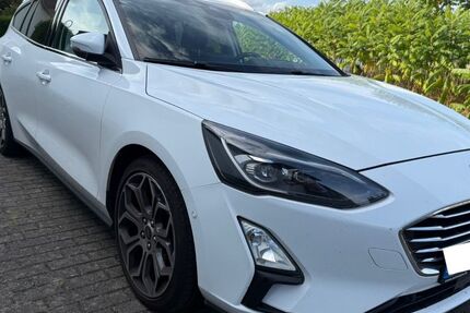 Ford Focus 99.900 km 16.900 € Rötha 04571