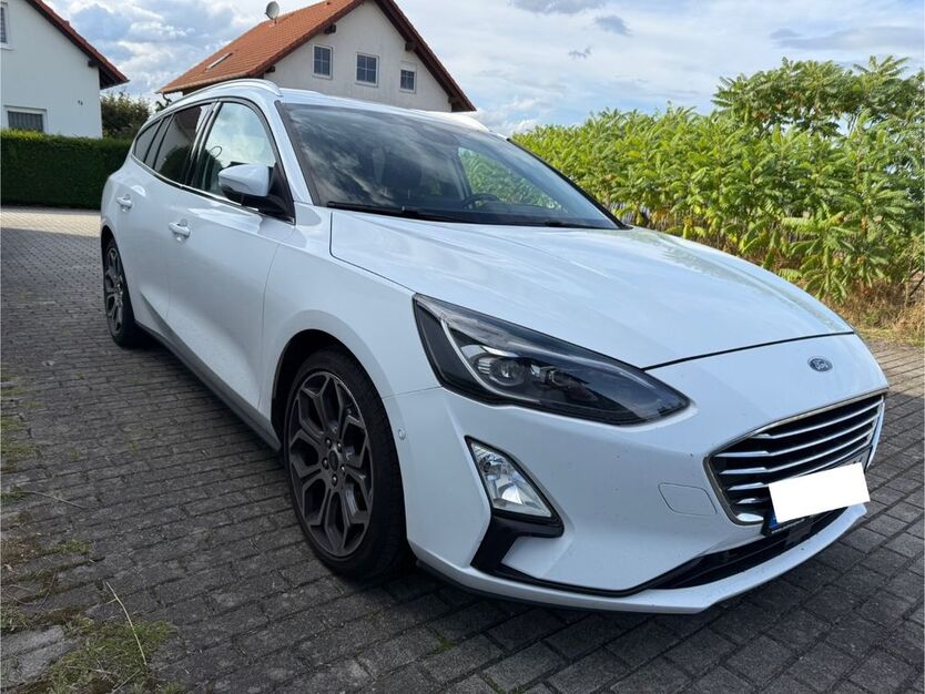 Ford Focus 99.900 km 16.900 € Rötha 04571