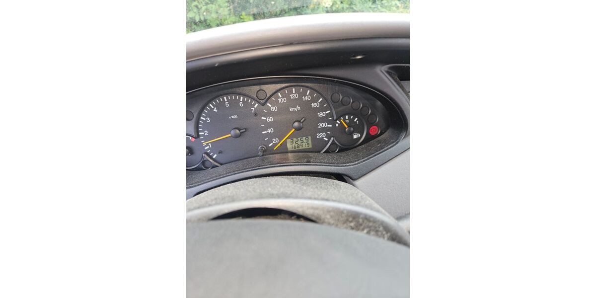 Ford Focus 168.419 km 1.400 &euro; Waldshut-Tiengen 79761