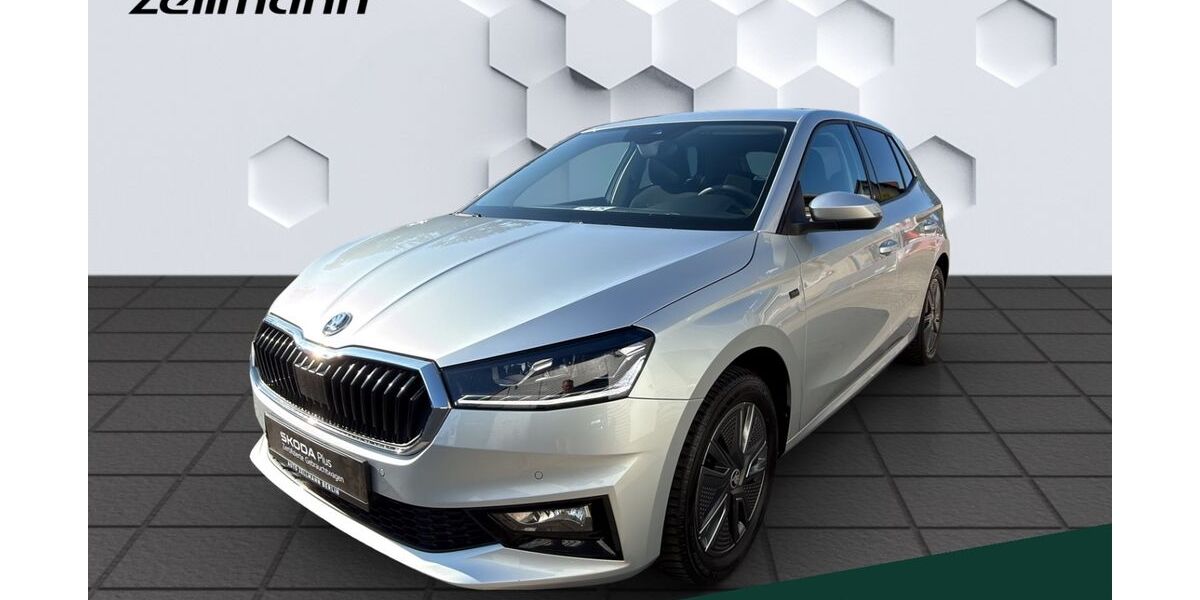 Skoda Fabia 21.382 km 23.738 &euro; Berlin 12524