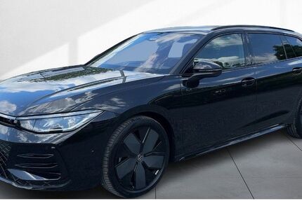 VW Passat Variant 4.894 km 59.890 &euro; Dresden 01067