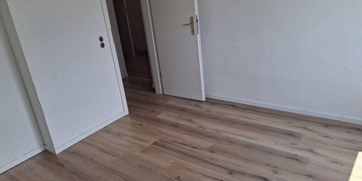 Etagenwohnung Drebach OT Venusberg Venusberg - 4 Zimmer, 90 m&sup2;, 470&euro; | Angebot:26916767