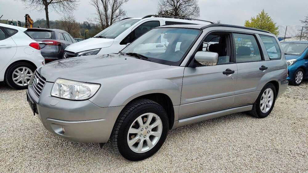 Subaru Forester 157.000 km 3.900 &euro; Amberg 92224
