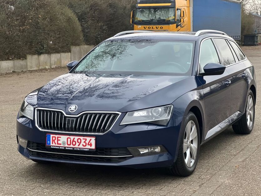 Skoda Superb 220.545 km 11.999 € Datteln 45711