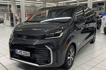 Toyota Proace (Verso) 5.000 km 48.880 &euro; Berlin 13403