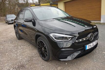 Mercedes GLA 220