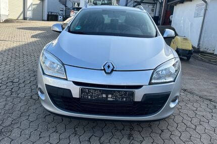 Renault Megane 176.821 km 4.300 &euro; Müllenbach 53520