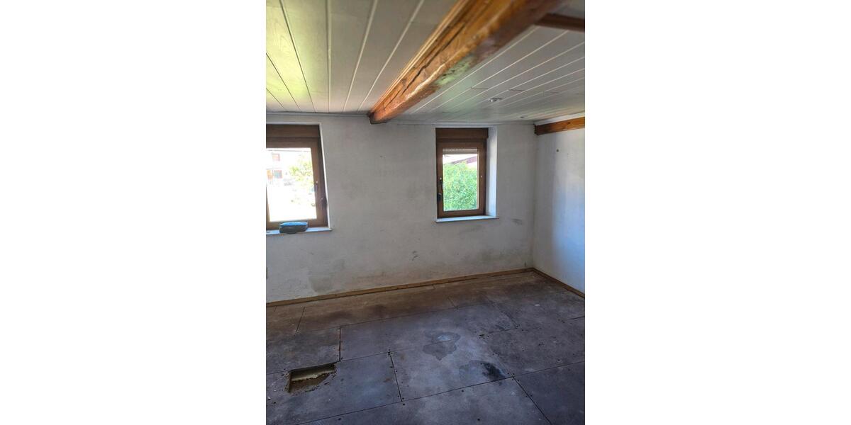 Bauernhaus, Landhaus Küps - 5 Zimmer, 85 m&sup2;, 55.000&euro; | Angebot:26413229