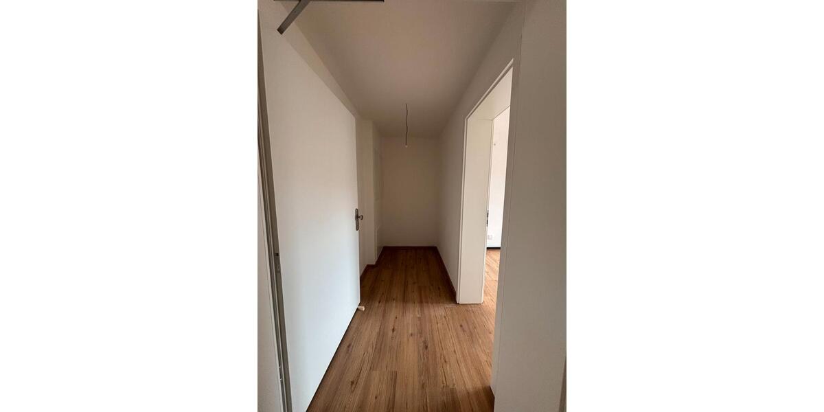 Etagenwohnung Deggendorf - 1 Zimmer, 25 m&sup2;, 21&euro; | Angebot:26416475