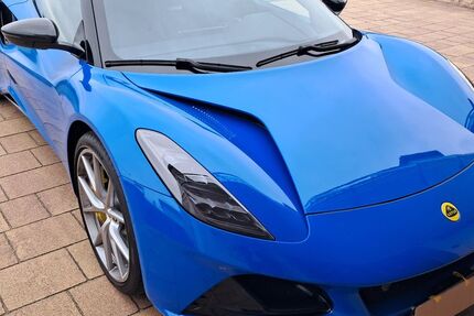 Lotus Emira 2.300 km 79.500 &euro; Neuental 34599