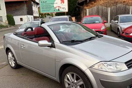 Renault Megane 147.194 km 2.698 € Erlstaett 83355