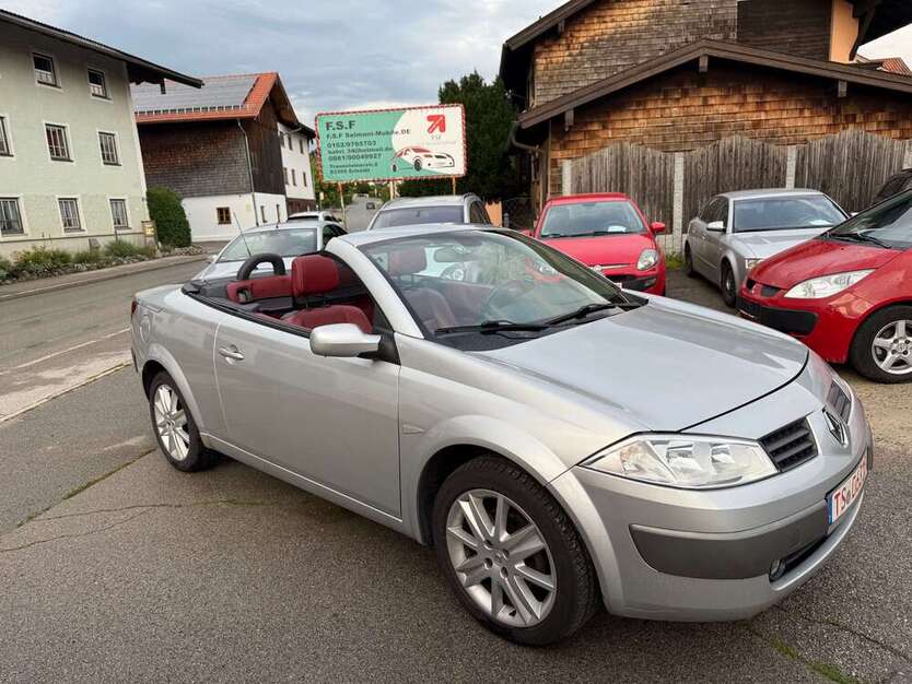 Renault Megane 147.194 km 2.698 € Erlstaett 83355
