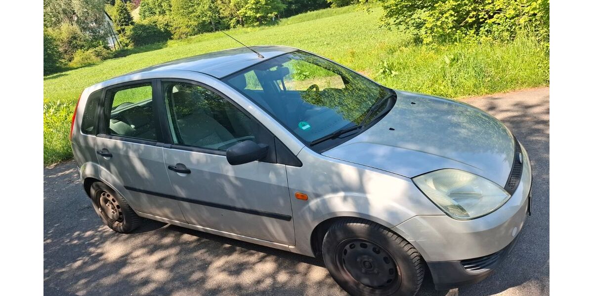 Ford Fiesta 178.000 km 900 &euro; Rösrath 51503