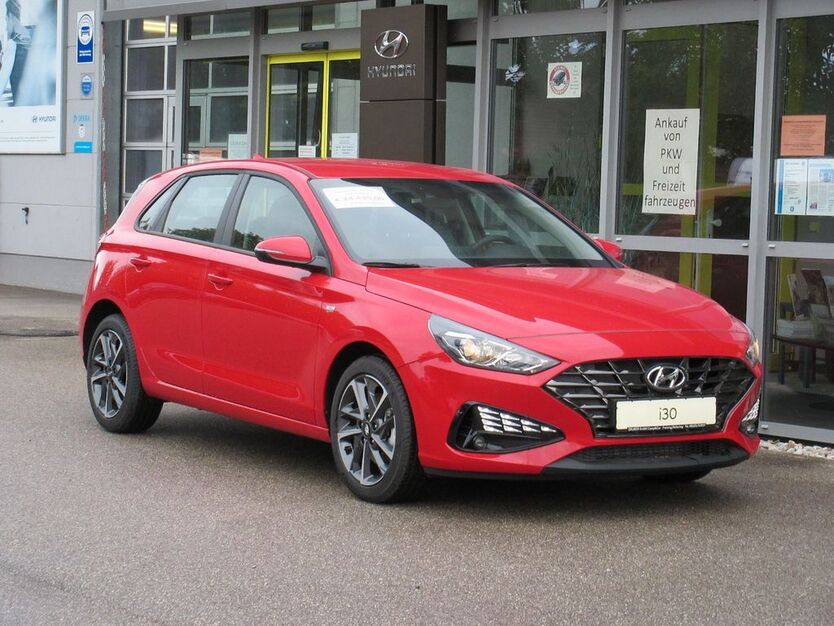 Hyundai i30 1.500 km 24.490 € Freising / Achering 85354