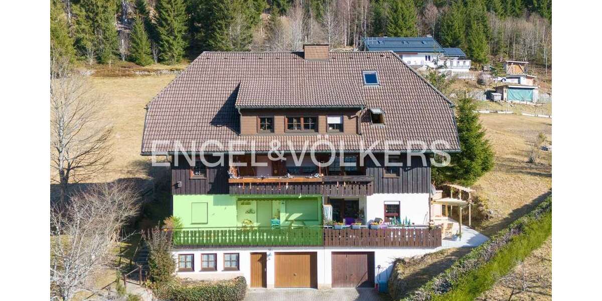 Etagenwohnung Sankt Blasien - 3 Zimmer, 77 m&sup2;, 230.000&euro; | Angebot:25335368