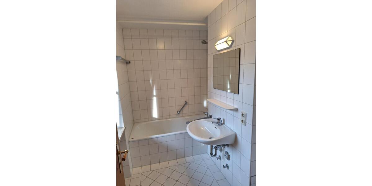 Etagenwohnung Bad Birnbach Asenham - 2 Zimmer, 43 m&sup2;, 129.000&euro; | Angebot:23507974