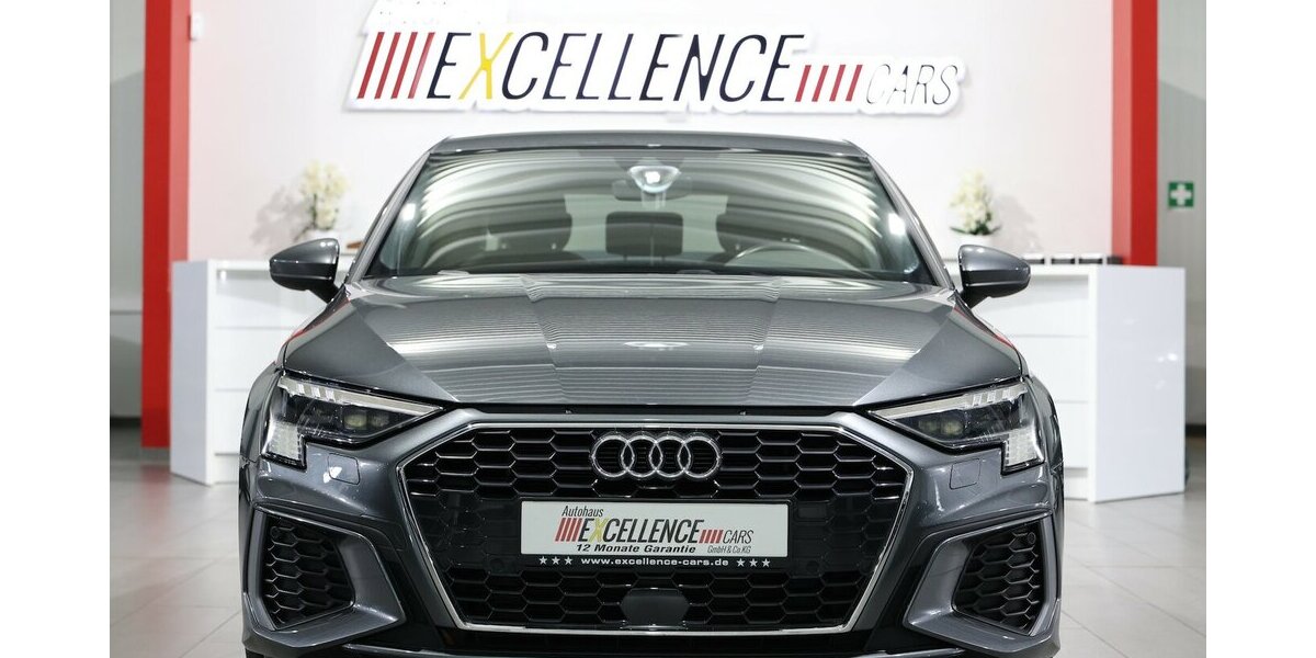 Audi A3 LIMOUSINE 30 TFSI S-LINE MATRIX, VOLL-LEDER 60.000 km 24.933 &euro; Hamm 59077