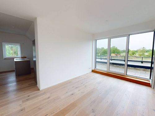 Dachgeschoßwohnung Neustadt an der Donau - 3 Zimmer, 90 m&sup2;, 900&euro; | Angebot:26632550